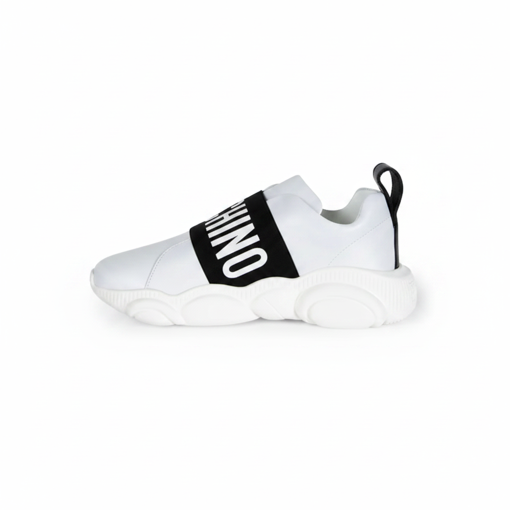 Basket. orso30 pu bianco. MOSCHINO.